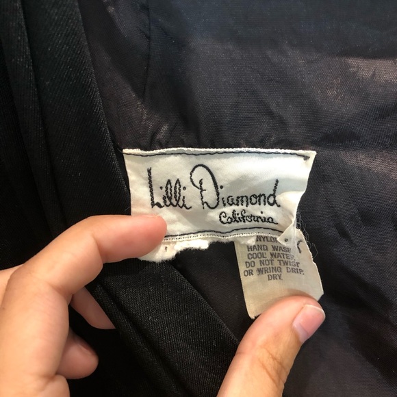 Lilli Diamond Vintage gown - Picture 2 of 9